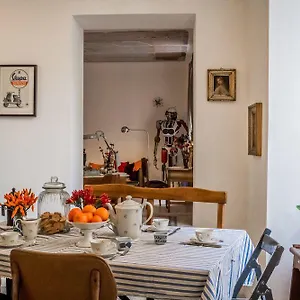 Bottega Delle Arti Italy