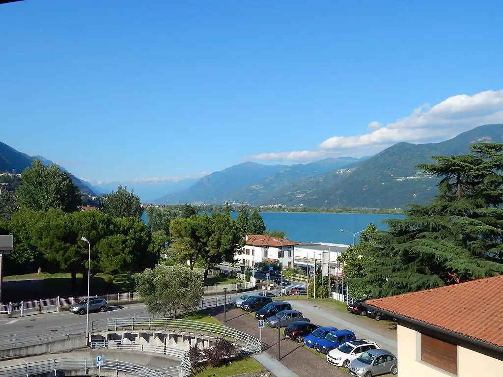 Continental Hotel Lovere Italy