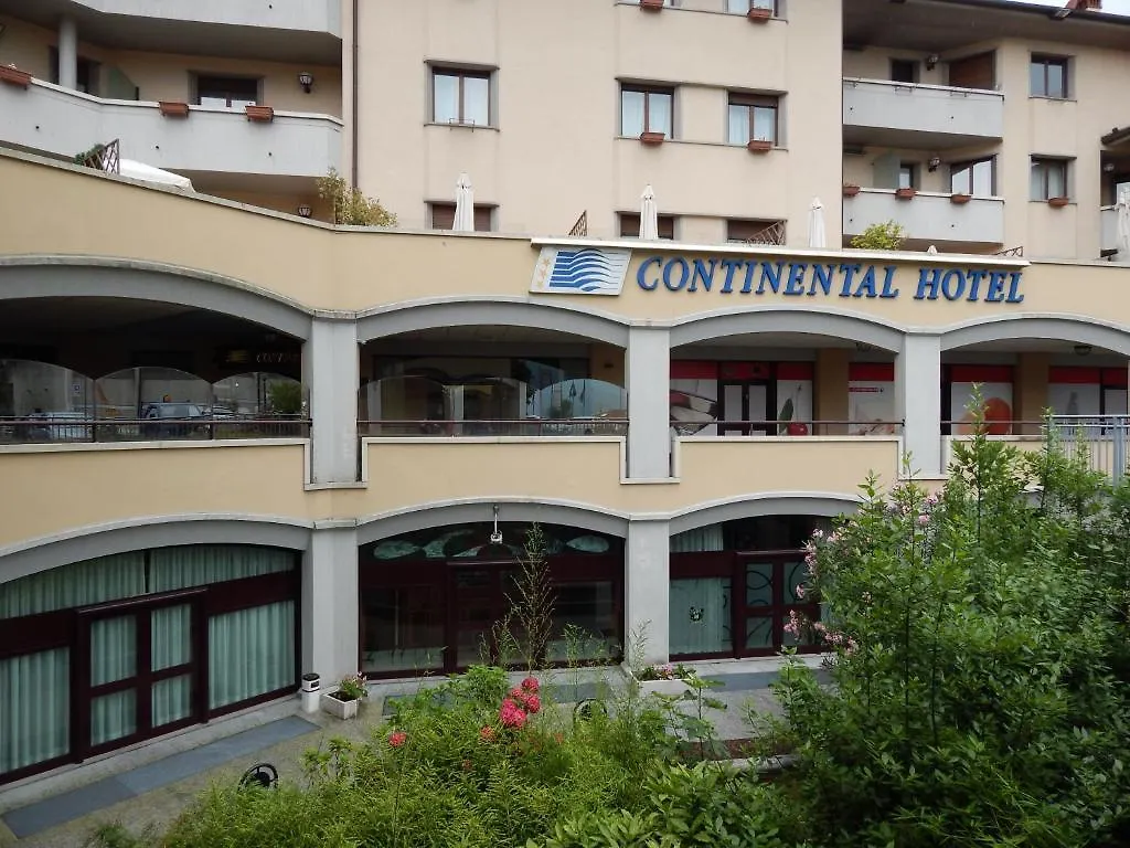Continental Hotel Lovere